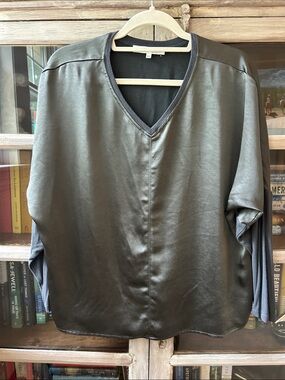 MELISSA NEPTON V-Neck Satin-Look Top